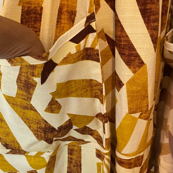 NWT-Halter Dress.  Jessica Simpson  in boardwalk brown sugar M - Picture 2 of 10